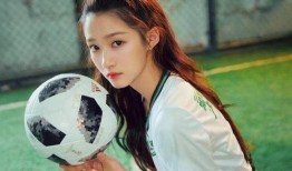 关晓彤进娱乐圈吃瓜,从吃瓜观众到焦点人物