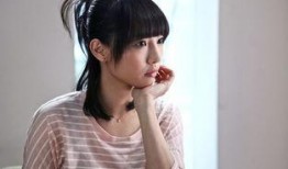 女配在娱乐圈吃瓜的小说,娱乐圈女配的瓜田奇遇记