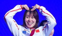 为了进娱乐圈吃瓜她红了,她如何凭借吃瓜走红？