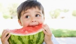 吃瓜娱乐倒水游戏,揭秘吃瓜娱乐中的倒水游戏魅力