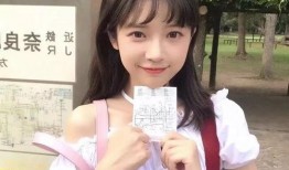 抖音娱乐吃瓜头像女生,揭秘网络红人的时尚魅力与神秘面纱”