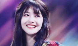 娱乐圈吃瓜七七是谁